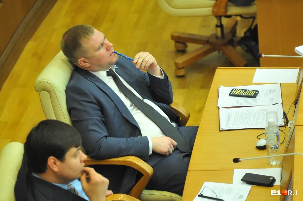 Свердловский депутат-стрелок заразился коронавирусом и не пришел в суд