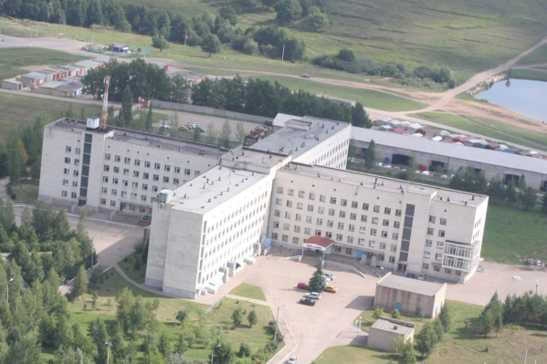 Врач проработал в городской больнице 13 лет Врач проработал в городской больнице 13 лет