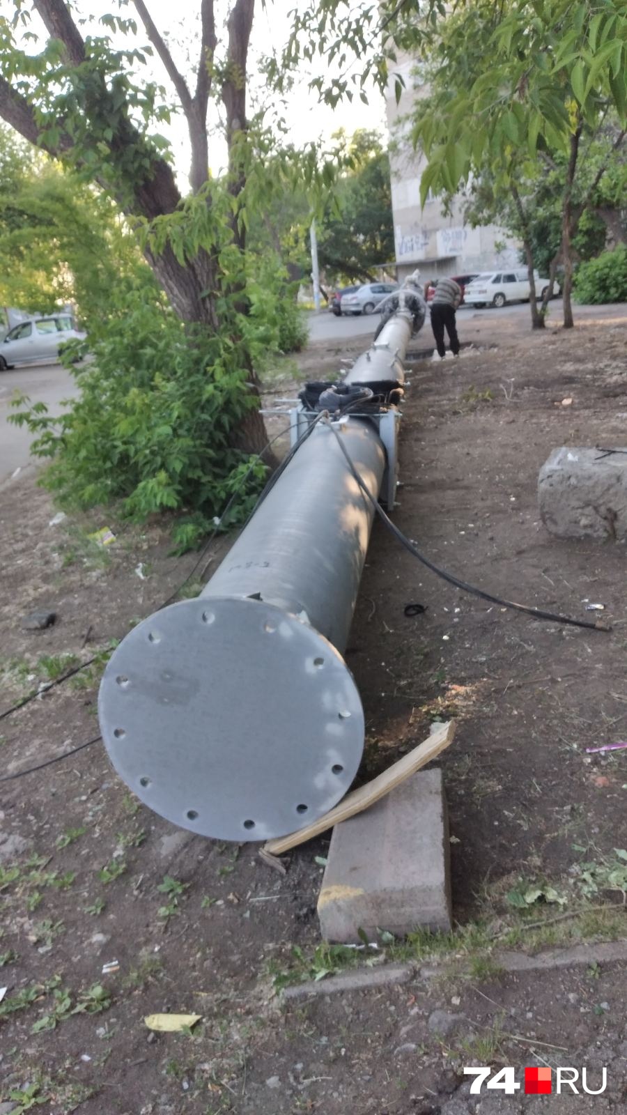 Вышку начали монтировать на прошлой неделе<br> Вышку начали монтировать на прошлой неделе<br>