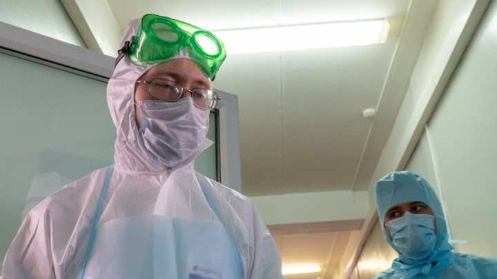 Вспышка в больнице № 6 и возвращение вахтовиков: коротко о ситуации с коронавирусом в Прикамье на 14 мая