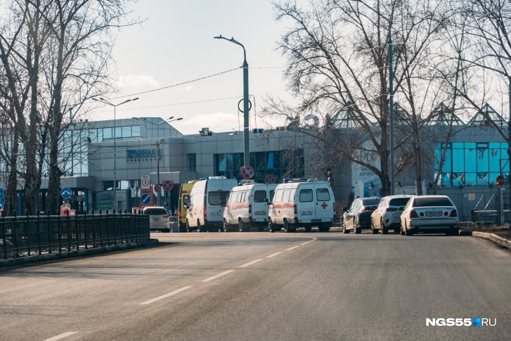 Омские врачи готовы оказать больным из других регионов всю необходимую помощь Омские врачи готовы оказать больным из других регионов всю необходимую помощь