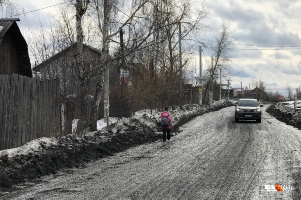 Мужчина заявил, что отсутствие освещения нарушает его права Мужчина заявил, что отсутствие освещения нарушает его права
