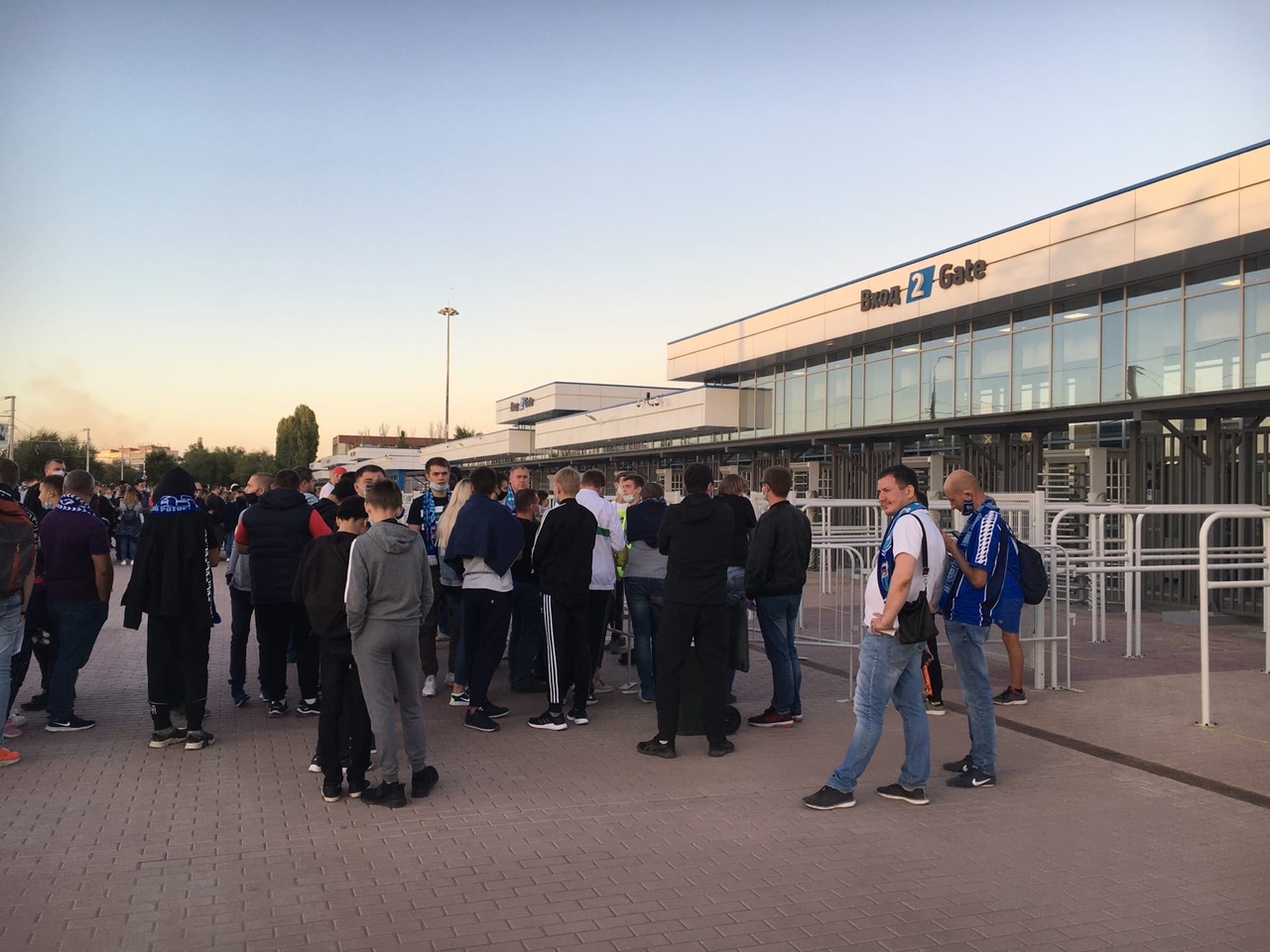 Недовольные болельщики Недовольные болельщики