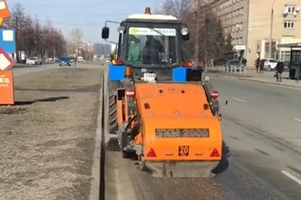Сегодня машины прошли по Ленинскому и Центральному районам Сегодня машины прошли по Ленинскому и Центральному районам