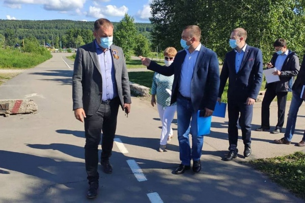 Мэр осмотрел Ленинский район Мэр осмотрел Ленинский район
