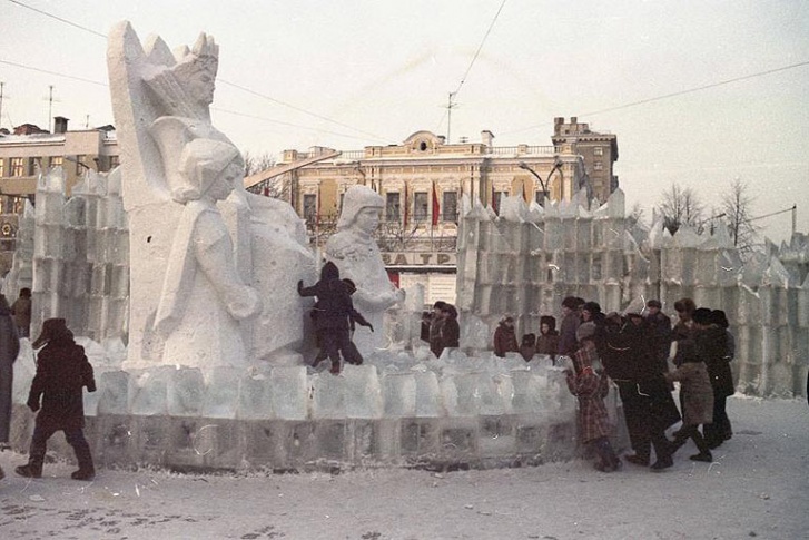 Таким был ледовый городок в 1984 году Таким был ледовый городок в 1984 году