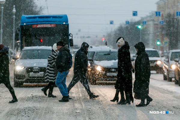 За сутки в Кузбассе коронавирусом заболели 175 человек За сутки в Кузбассе коронавирусом заболели 175 человек