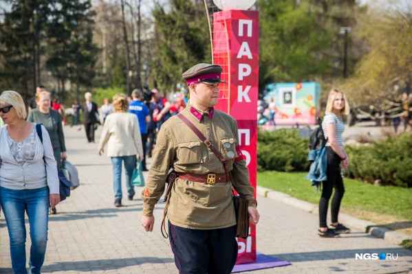 Пока непонятно, как в этом году пройдёт парад Победы в Новосибирске Пока непонятно, как в этом году пройдёт парад Победы в Новосибирске