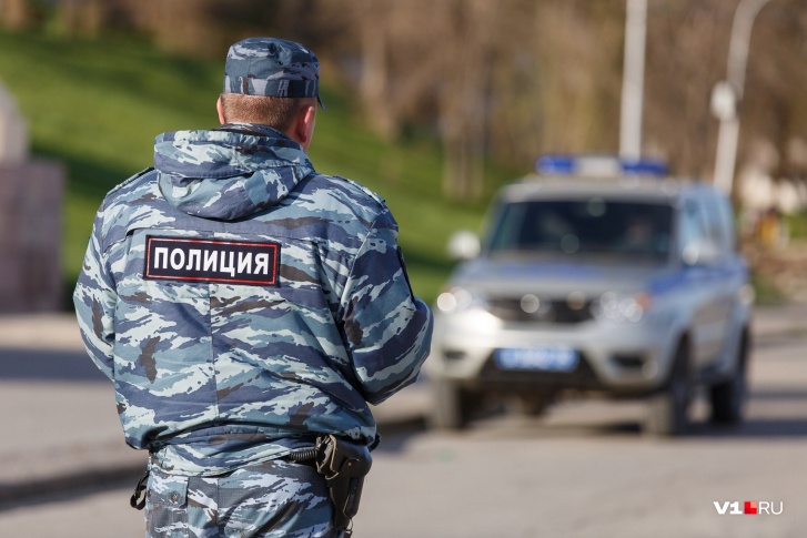 Андрей Бочаров ждёт помощи силовиков в борьбе с коронавирусом Андрей Бочаров ждёт помощи силовиков в борьбе с коронавирусом