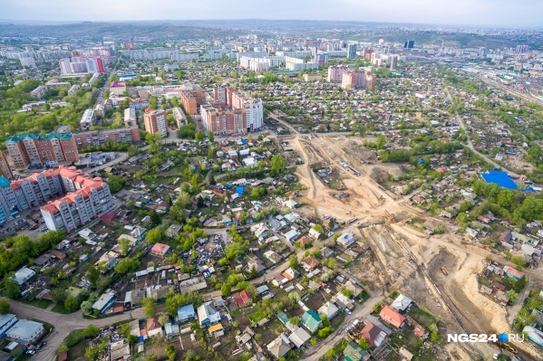 Снимок Николаевки со времен строительства новой развязки к 4-у мосту Снимок Николаевки со времен строительства новой развязки к 4-у мосту 