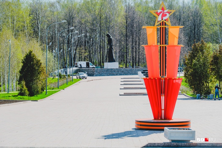 В этом году исполняется 75 лет со Дня Победы В этом году исполняется 75 лет со Дня Победы