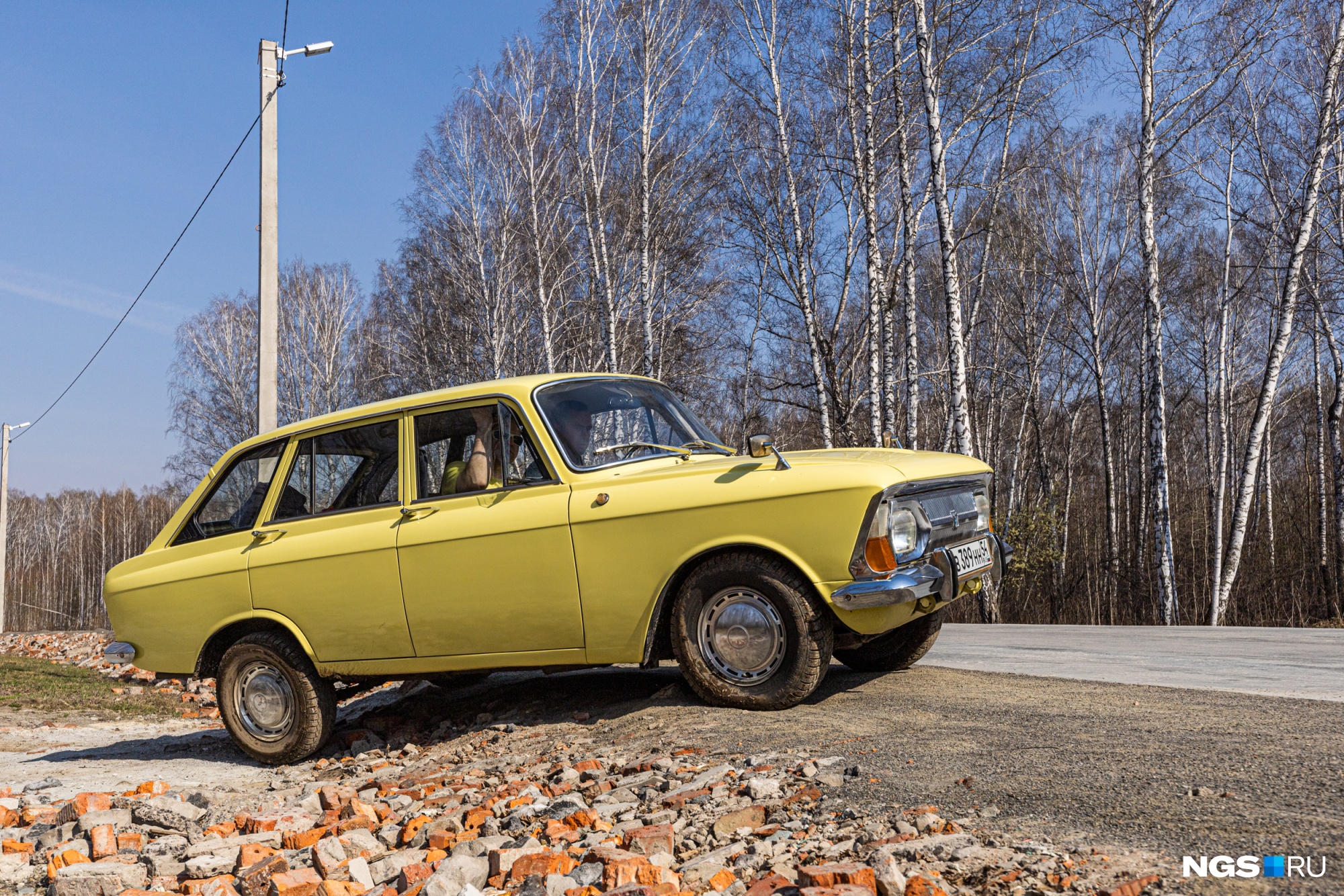 Комби со. Москвич 412 ИЖ Комби. Москвич ИЖ 2125 Комби. ИЖ Комби 2125 желтый. Москвич 21251 Комби.