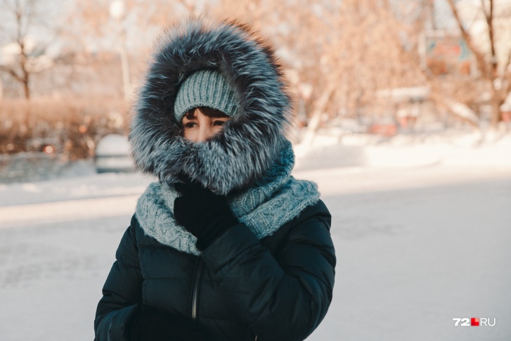 Если вы уже переоделись в пальто, спешим вас расстроить. Пока придется вернуть шапки, шарфы, варежки, пуховики и зимние сапоги Если вы уже переоделись в пальто, спешим вас расстроить. Пока придется вернуть шапки, шарфы, варежки, пуховики и зимние сапоги
