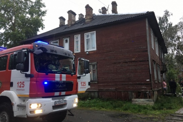 В полиции полагают, что причиной пожаров стали поджоги вещей, оставленных в подъездах В полиции полагают, что причиной пожаров стали поджоги вещей, оставленных в подъездах