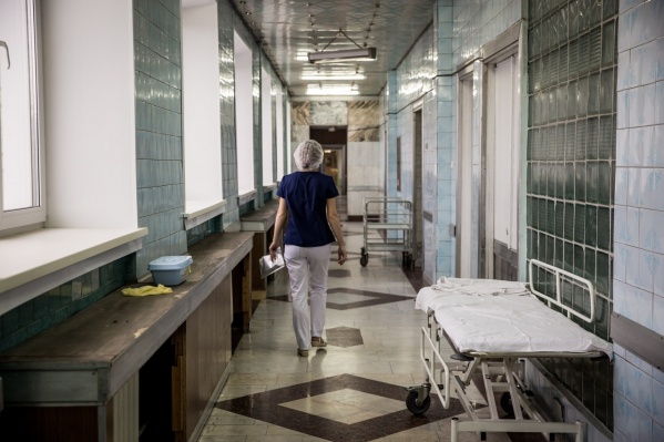 Сейчас в медучреждениях области находятся 3702 человека Сейчас в медучреждениях области находятся 3702 человека
