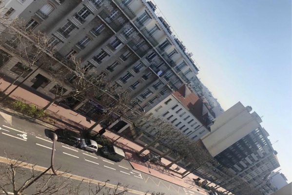 Пустынные улицы мегаполиса Пустынные улицы мегаполиса