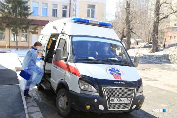 Сейчас в Новосибирске от коронавируса лечатся 8 человек, 2 уже выздоровели Сейчас в Новосибирске от коронавируса лечатся 8 человек, 2 уже выздоровели 
