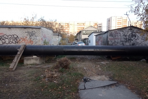 Переход через трубы убрали, потому что он был сделан неправильно Переход через трубы убрали, потому что он был сделан неправильно