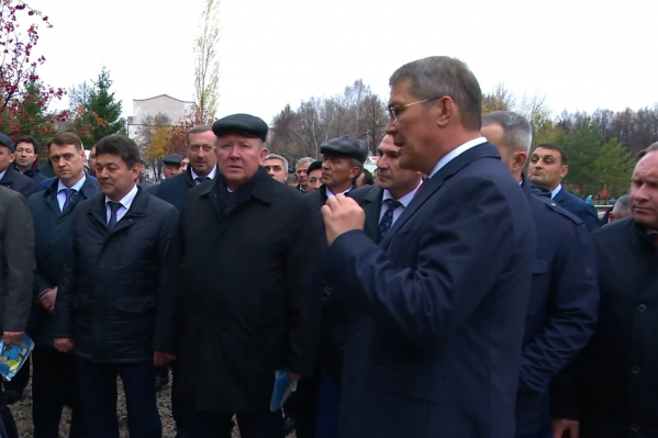 Сам Хабиров лично посещал парк во время его реконструкции Сам Хабиров лично посещал парк во время его реконструкции