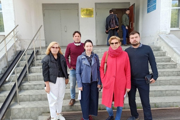 Активисты подали заявление в девятый отдел полиции Активисты подали заявление в девятый отдел полиции