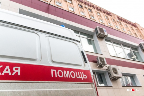 Все мощности главной больницы области отданы под лечение больных с COVID Все мощности главной больницы области отданы под лечение больных с COVID