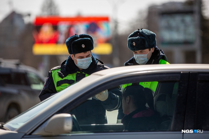 В Челябинской области каждый день работают порядка 15 передвижных пунктов полиции В Челябинской области каждый день работают порядка 15 передвижных пунктов полиции