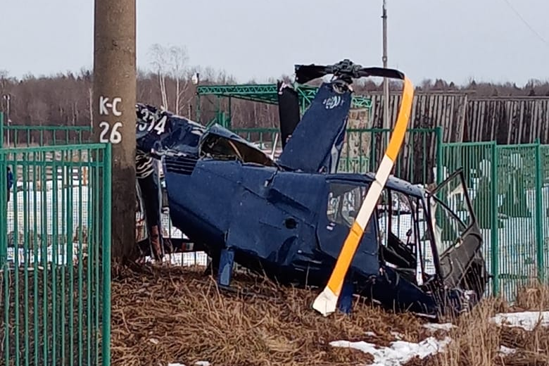 Пилот сам выбрался из салона Пилот сам выбрался из салона 