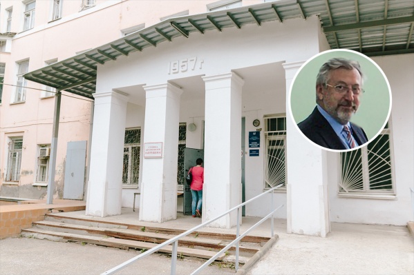 Бывший главврач «Пироговки» попал в центр скандала 2 года назад Бывший главврач «Пироговки» попал в центр скандала 2 года назад