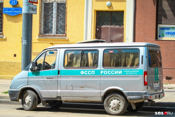 Телевизоры забирали в счет долгов её внучки Телевизоры забирали в счет долгов её внучки