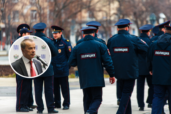 Александр Петрушин является председателем общественного совета при УМВД по Тюменской области. Он считает, что у сотрудников полиции тоже есть право на личную жизнь, в том числе и в соцсетях Александр Петрушин является председателем общественного совета при УМВД по Тюменской области. Он считает, что у сотрудников полиции тоже есть право на личную жизнь, в том числе и в соцсетях 