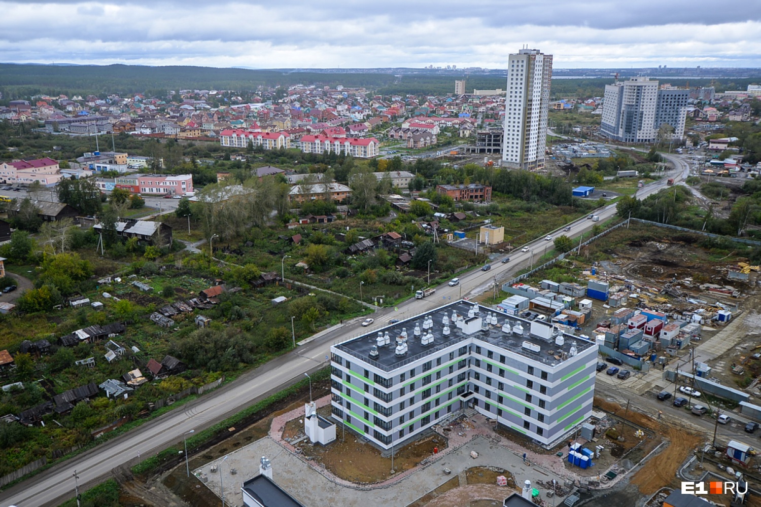 Застройк. Широкая речка ЕКБ. Широкая речка микрорайон. Широкая речка река.