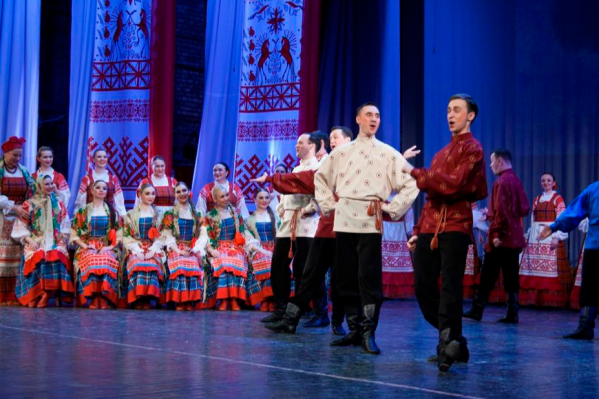 Вспышка заболевания в хоре затронула 34 сотрудников Вспышка заболевания в хоре затронула 34 сотрудников