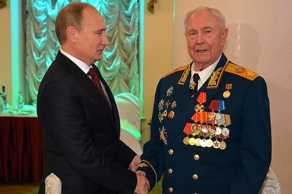 Снимок сделан на праздновании 90-летия Дмитрия Язова в 2014 году Снимок сделан на праздновании 90-летия Дмитрия Язова в 2014 году