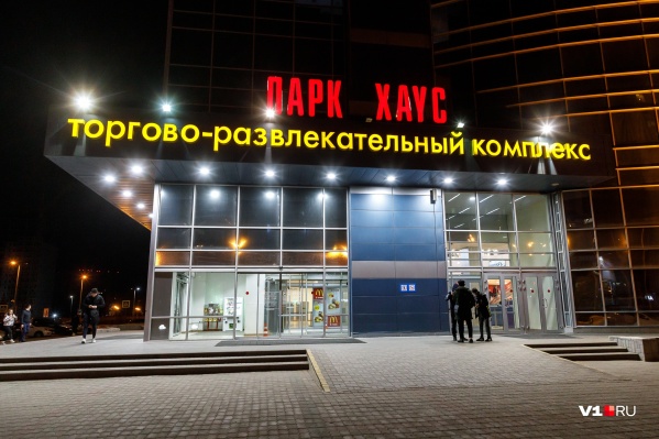 Долги многих бизнесменов уже исчисляются миллионами Долги многих бизнесменов уже исчисляются миллионами 
