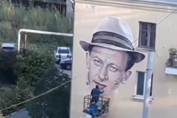 памятник актеру в нижнем новгороде. Смотреть фото памятник актеру в нижнем новгороде. Смотреть картинку памятник актеру в нижнем новгороде. Картинка про памятник актеру в нижнем новгороде. Фото памятник актеру в нижнем новгороде