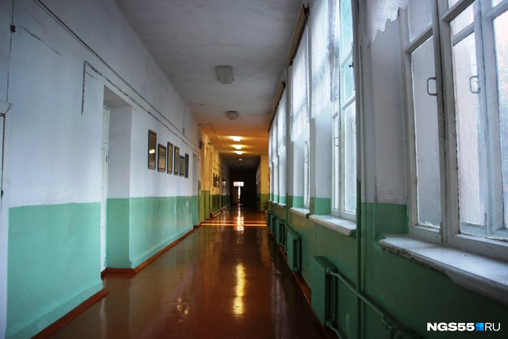 В Омской области из-за коронавируса на карантин частично ушли ещё две школы