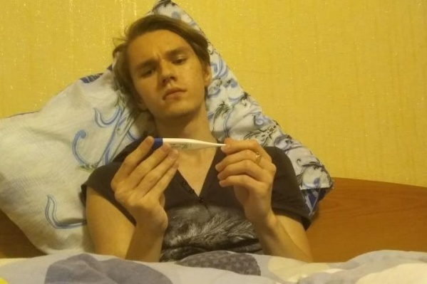 Артем Новоселов боролся не столько с болезнью, сколько с системой, которая явно не справилась с количеством заразившихся COVID-19 Артем Новоселов боролся не столько с болезнью, сколько с системой, которая явно не справилась с количеством заразившихся COVID-19 