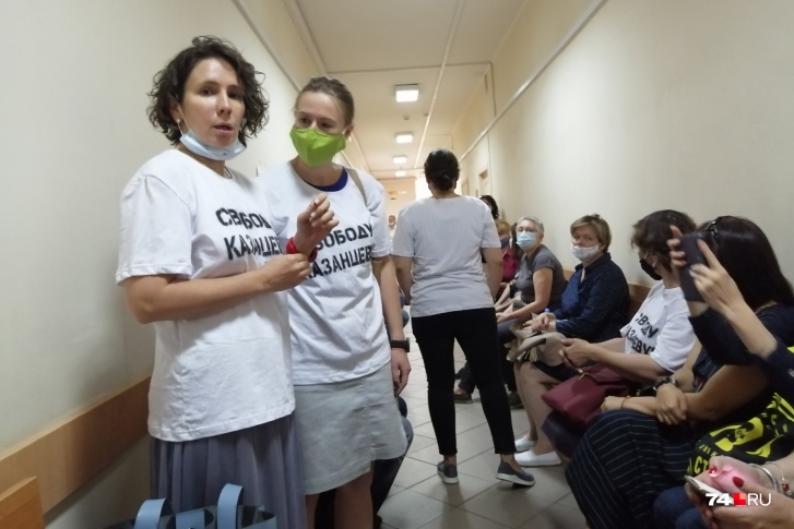 Активисты надели футболки с надписью «Свободу Казанцеву»