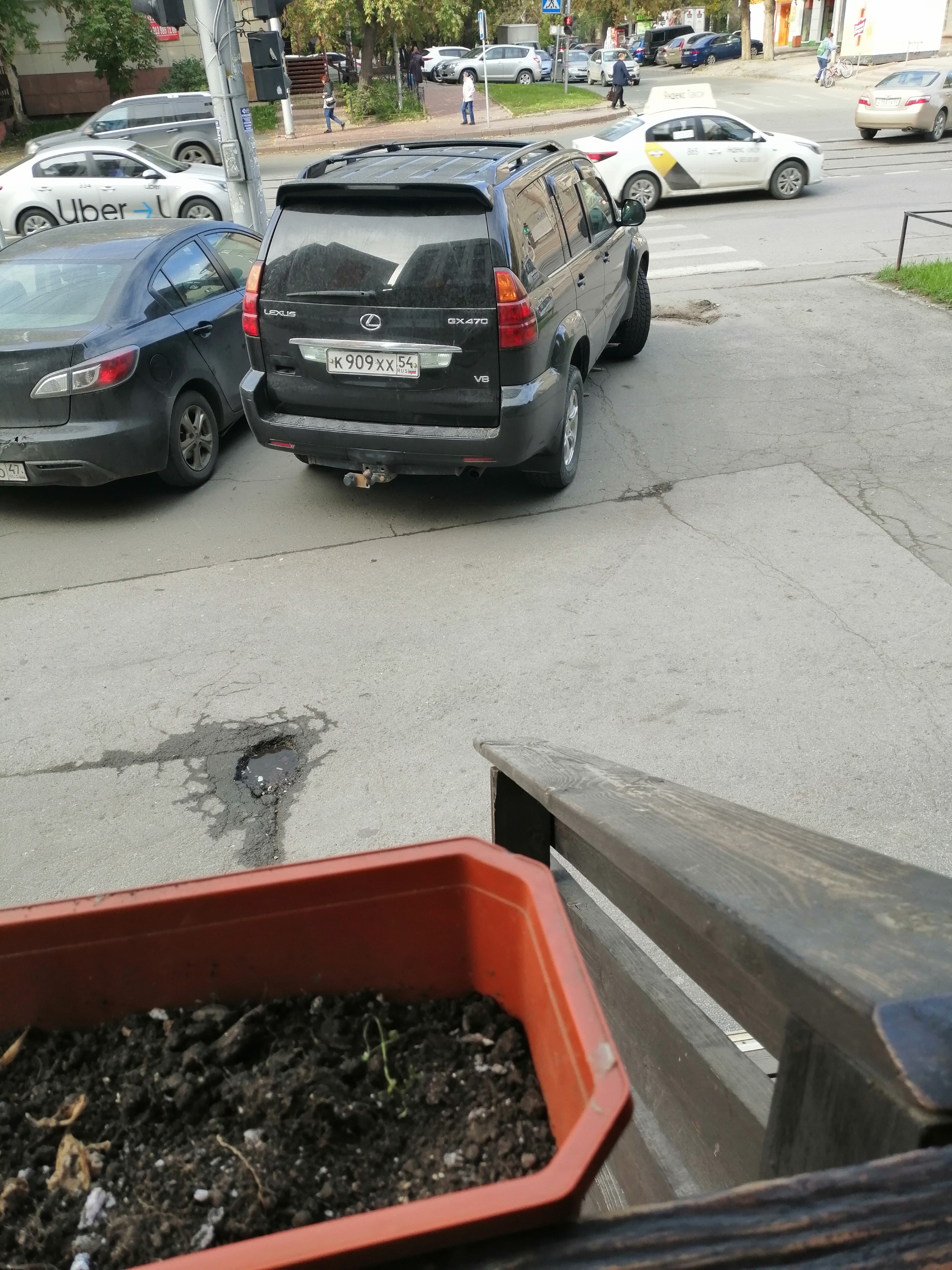 Помеха пешеходам Помеха пешеходам