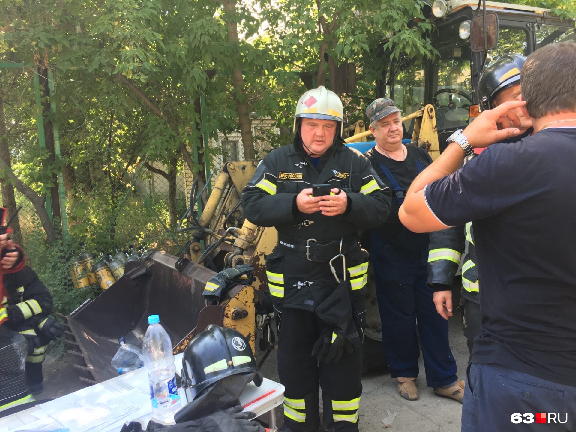 Бойко мчс самара. Бойко Олег Васильевич МЧС. Бойко Олег Васильевич МЧС Самара последние. Олег Бойко Самара. Бойко Олег Васильевич МЧС Самара на пожаре.