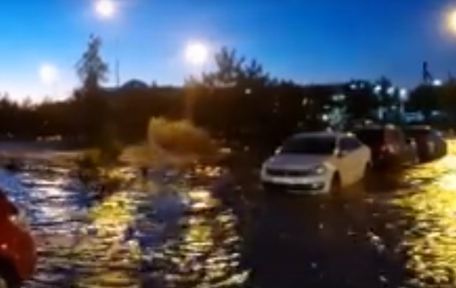 Кадр из видео в<a href="https://vk.com/spb_today" class="_"> vk.com/spb_today</a>