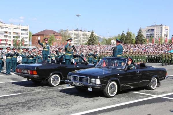 В параде будут участвовать 1674 человека В параде будут участвовать 1674 человека