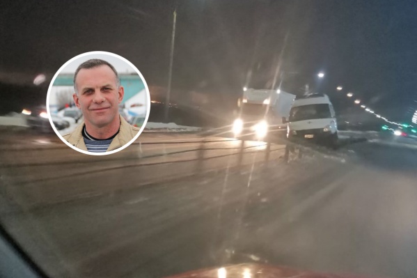 В Ярославле водитель такси помог маме с ребёнком, когда их скорая попала в ДТП В Ярославле водитель такси помог маме с ребёнком, когда их скорая попала в ДТП
