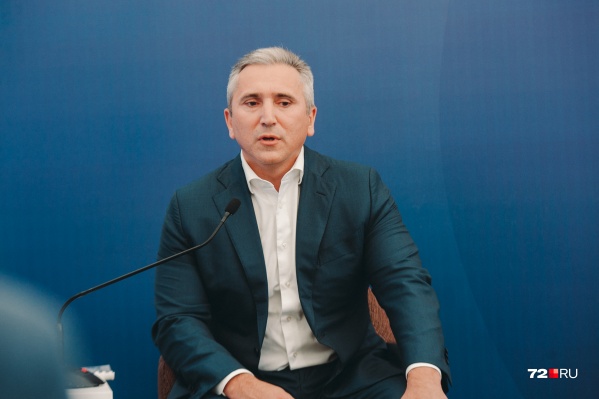 Александр Моор ввел ограничительные меры из-за птичьего гриппа в Сладково Александр Моор ввел ограничительные меры из-за птичьего гриппа в Сладково