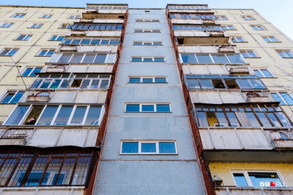 В многоэтажке — 150 квартир<br> В многоэтажке — 150 квартир<br>