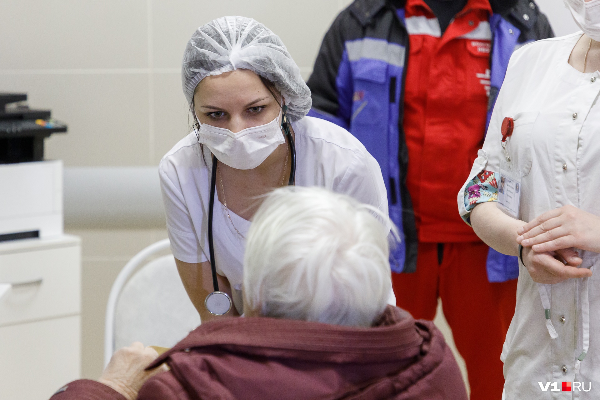 В Рыбинске коронавирусом заболела пожилая женщина: как заразилась и какой был первый симптом