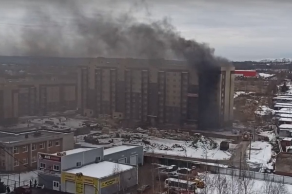 Дым видно издалека Дым видно издалека