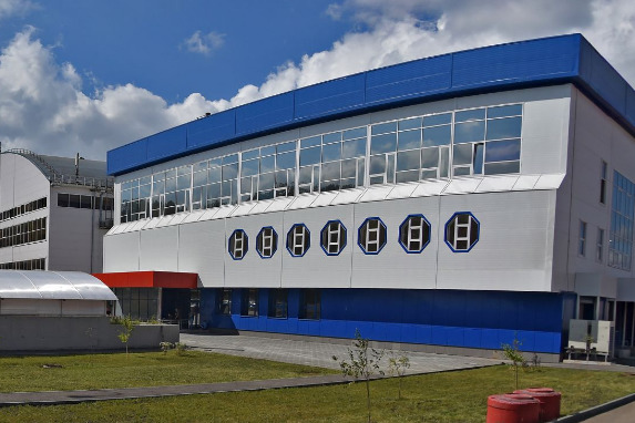 Новый спортивный комплекс закрыли практически сразу после постройки Новый спортивный комплекс закрыли практически сразу после постройки