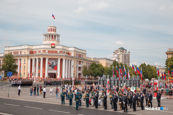 Власти Кемерово наконец-то рассказали, сколько потратили на День Победы