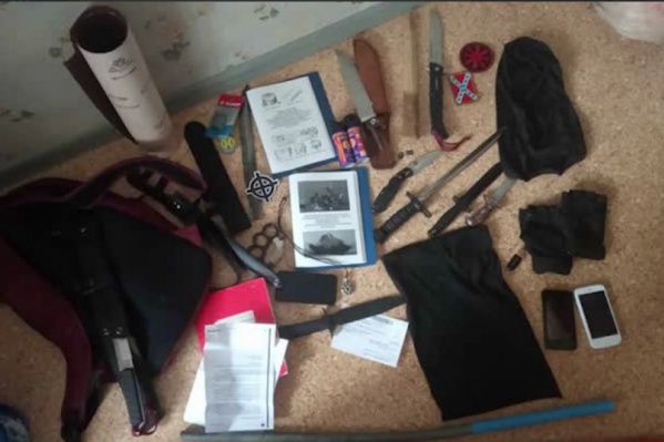 Задержанные готовили взрывчатку и подговаривали других к массовым расправам, считают в ФСБ Задержанные готовили взрывчатку и подговаривали других к массовым расправам, считают в ФСБ